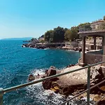 Sea Apartment